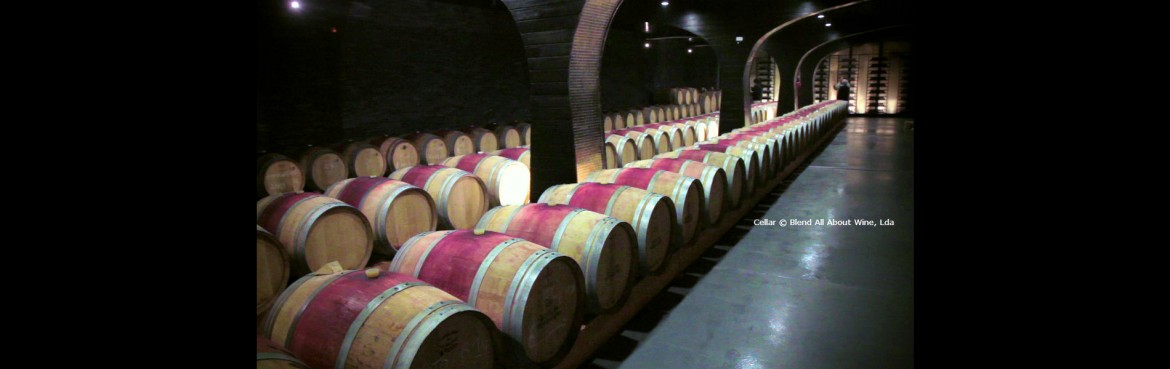 Blend-All-About-Wine-Quinta do Pessegueiro-Slider