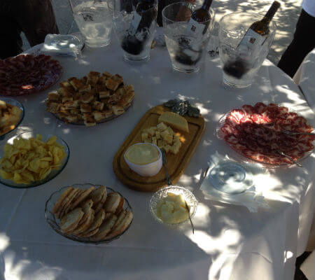 Blend-All-About-Wine-Grape-harvesting-Appetizers