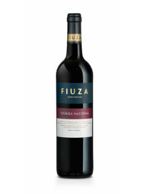 Blend-All-About-Wine-Three-fresh-Fiuza-winesone-in-each-colour-Fiuza-Touriga-Nacional
